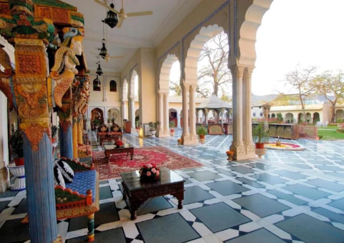 Suite interior
